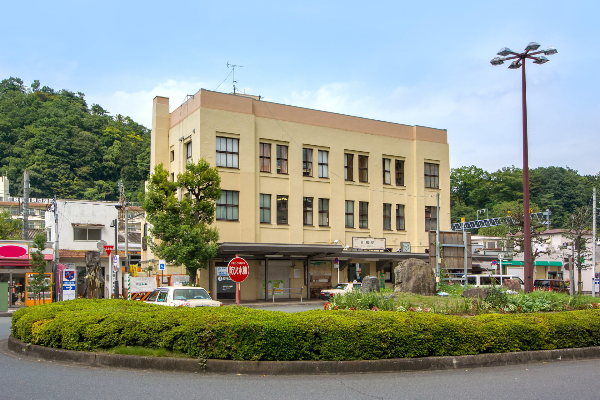 青梅駅