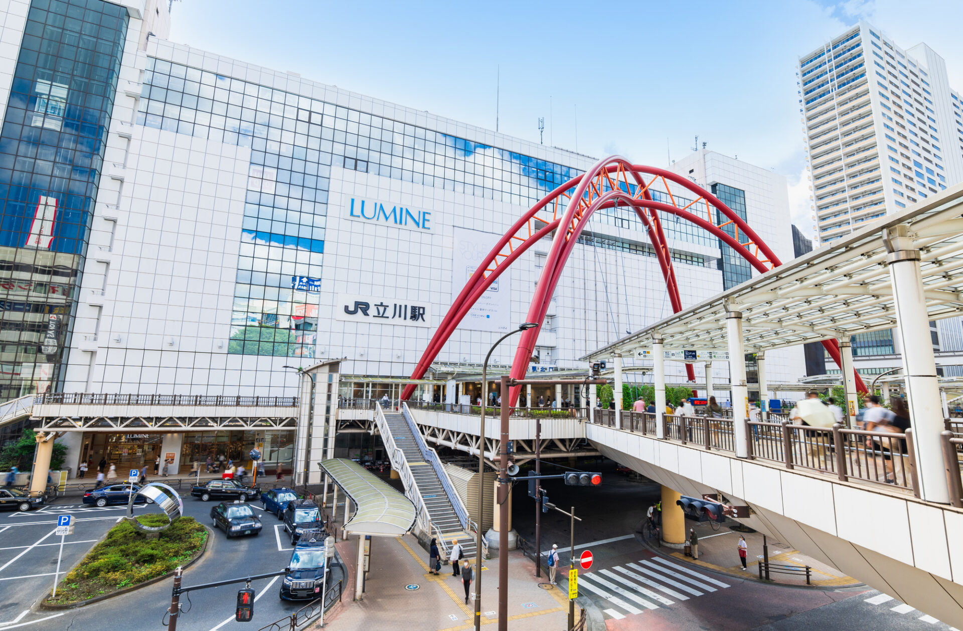 立川駅前